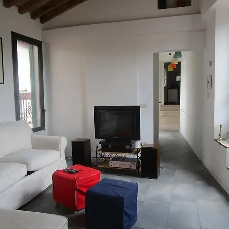 Apartment La Crisalide *